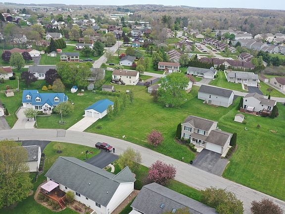 2nd image of 1303 Brierwood Dr