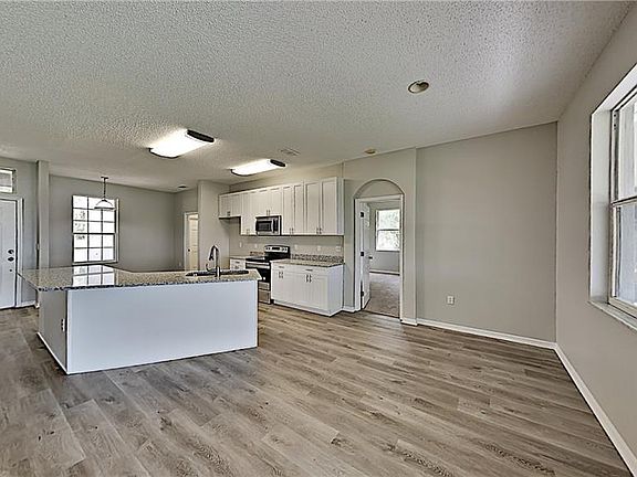 3rd image of 159 Lake Thomas Dr