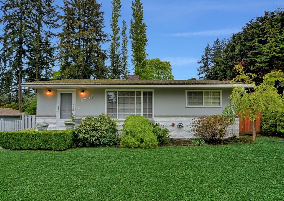 1st image of 6702 200th St SW
