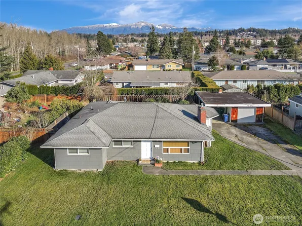 908 S 18th Street, Mount Vernon, WA 98274