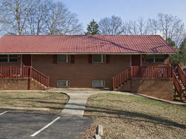 421 McPherson St, Oxford, AL 36203