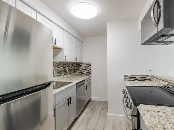 Images Garden View Apartments