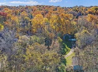 W3523 Oakwood DRIVE, Lake Geneva, WI 53147