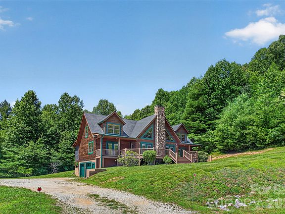 2nd image of 335 Whites Lake Blvd
