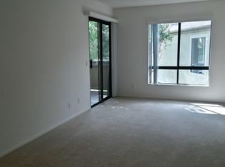 569 Hayes, Irvine, CA 92620