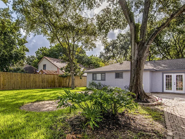 2716 Pine Cone Ln — Photo 31