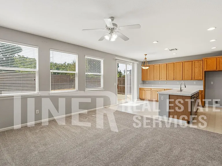 8287 Lauffer Way — Photo 10