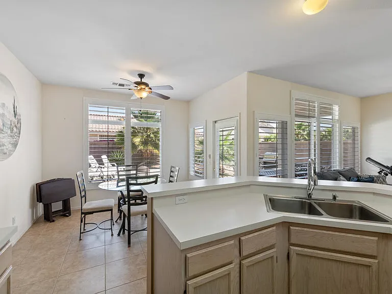 78938 Waterford Ln — Photo 12