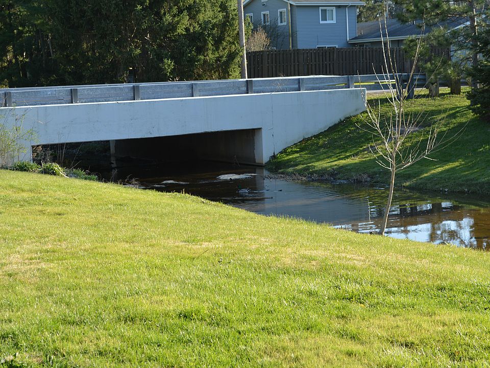 1st image of 9096 Cherokee Run