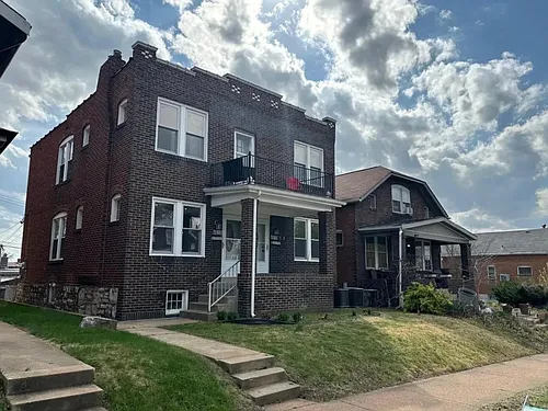 4610 Wilcox Ave #2F Photo 1