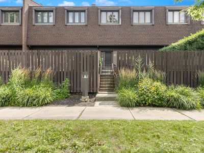 1020 Deerfield Rd, Highland Park, IL, 60035