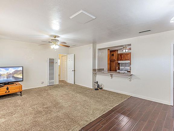 4th image of 3141 W Avenue L8