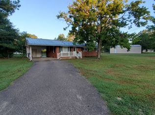 743 N Maple St, Adamsville, TN 38310