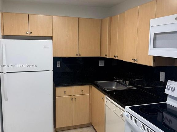 3rd image of 7110 NW 179th St APT 310