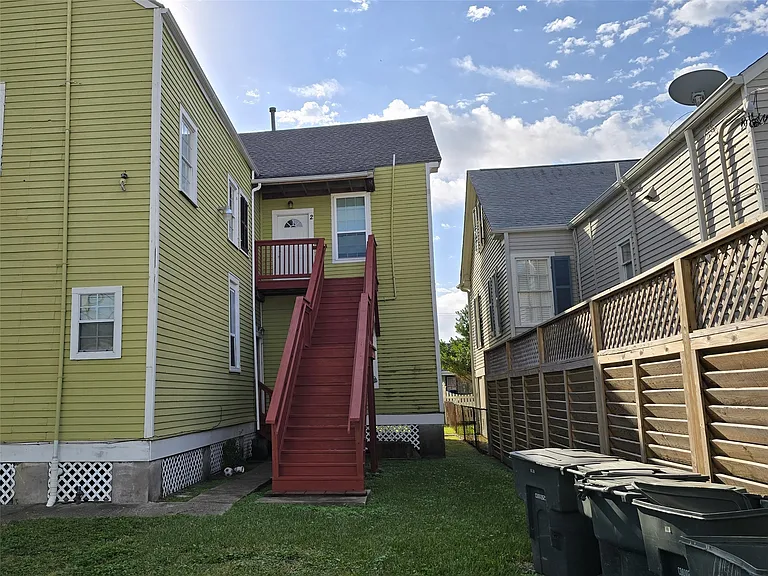 1614 Market St #4 — Photo 8
