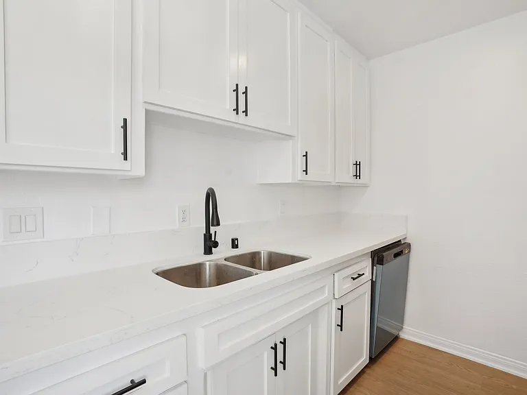 12323 Texas Ave — Photo 57