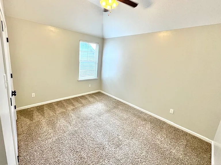 5299 Ridgelaurel Ter — Photo 12