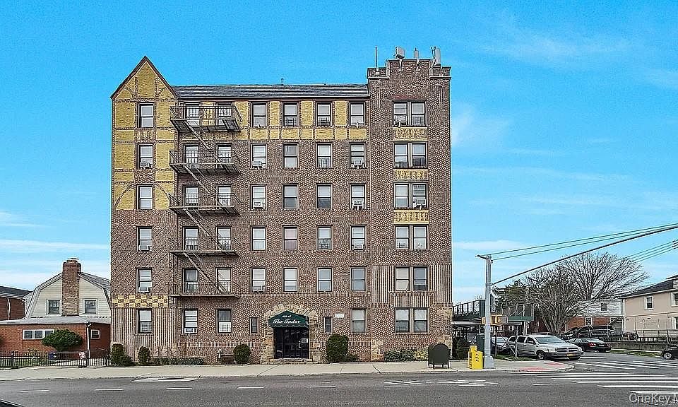 1st image of 155-17 Sanford Avenue #6A