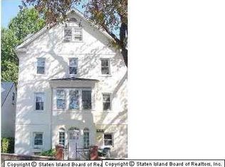 29 Spring St, Staten Island, NY 10304