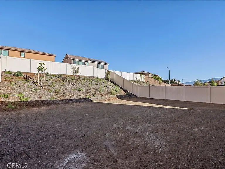 19536 Hanging Rock Rd — Photo 15