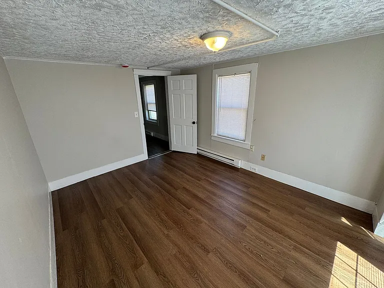 48-50 Portland St #1-50 — Photo 2
