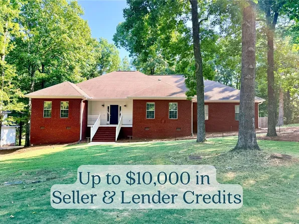 1575 Oak Hill Ct, Auburn, AL 36832