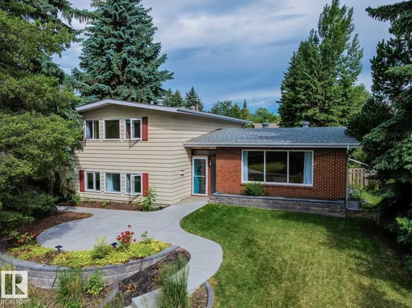 6628 124th St NW, Edmonton, AB T6H 3V3