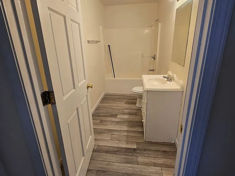 726 Connor St #A — Photo 5
