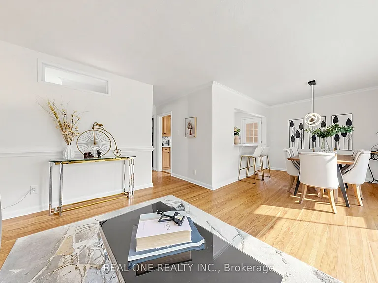 49 Bayview Pkwy — Photo 10
