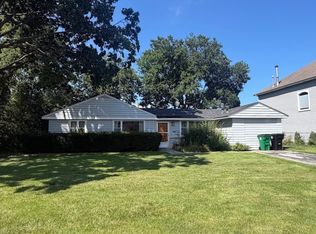 2164 Manor Ln, Park Ridge, IL 60068