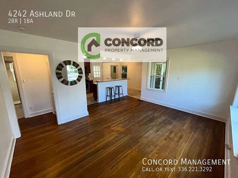 4242 Ashland Dr — Photo 5
