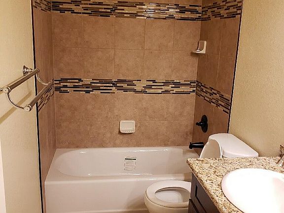 5th image of 4130 Sanderling Cir Unit 440