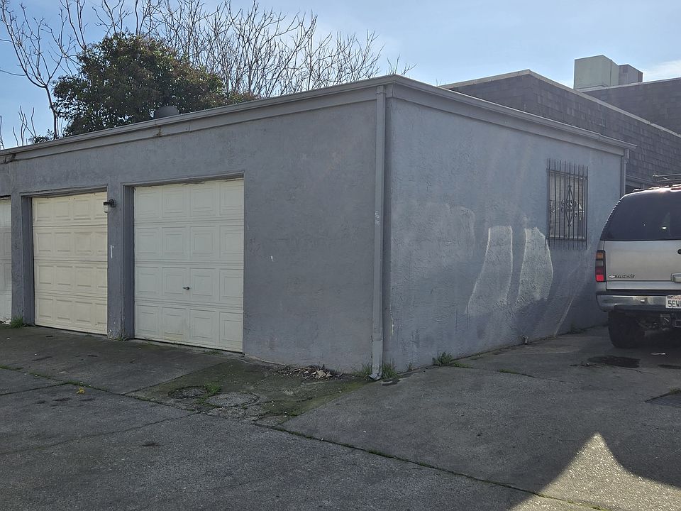 1st image of 5665 Odea Dr #2