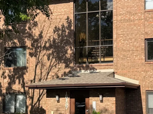 15137 Quail Hollow Dr APT 206, Orland Park, IL 60462