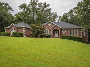 102 Ridgefield St, Bentonville, AR 72712