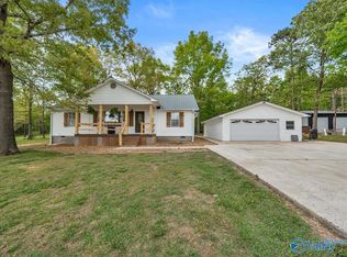 155 Spears St, Sylvania, AL 35988