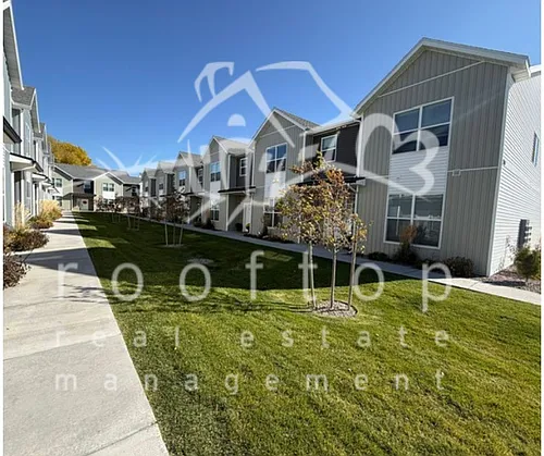 5550 Trueman St #E Photo 1 5550 Trueman St #E Photo 1
