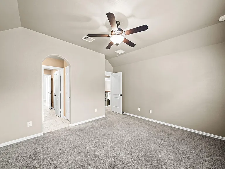 28223 Red Shady Oaks Dr — Photo 29
