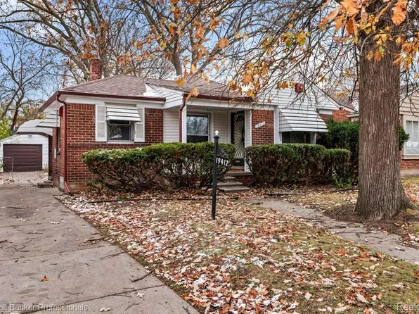 19412 Sussex St, Detroit, MI 48235