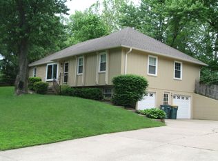 6510 Melody Ln, Kansas City, MO 64152