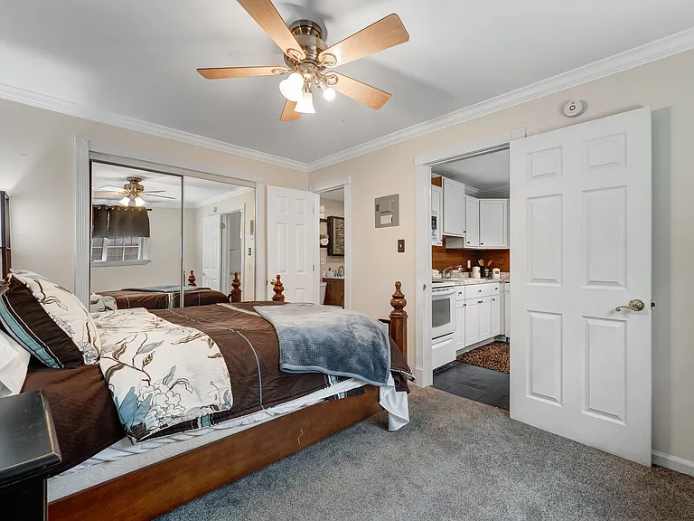 1 S Pennsylvania St #101 — Photo 17