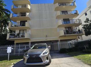 1673 Bay Rd APT 301, Miami Beach, FL 33139