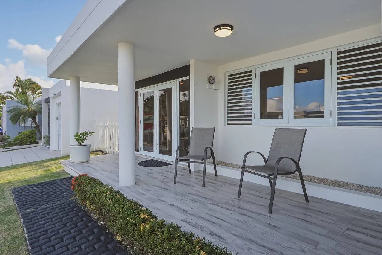 3 bed, 2.5 bath, $3,800 — Photo 3