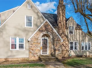 1012 Cambridge Rd, Coshocton, OH 43812