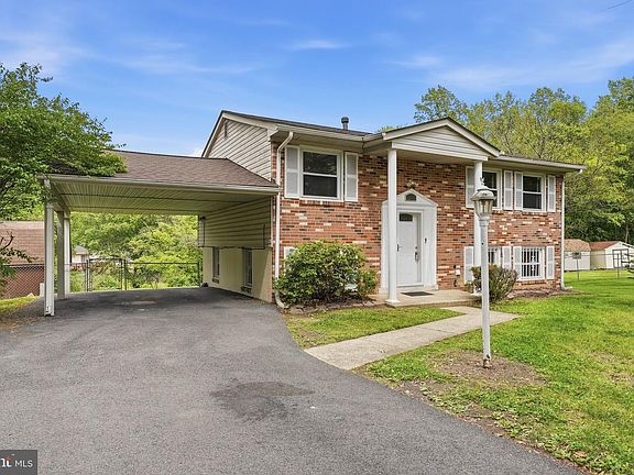2nd image of 17111 Fairway View Ln