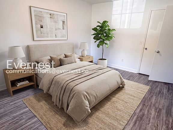 5th image of 1114 N Graycroft Ave