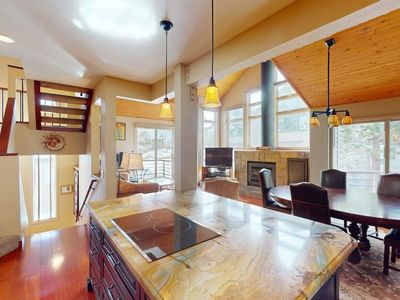 3600 Chateau Rd #2, Mammoth Lakes, CA, 93546