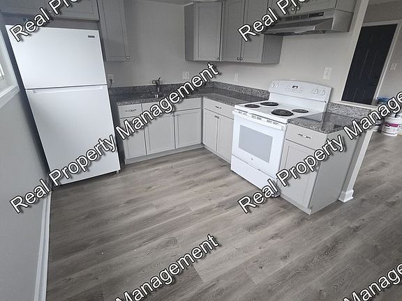 3rd image of 2910 101st Pl Unit 2