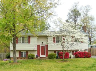 9406 Emmett Ct, Glen Allen, VA 23060