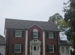 222 Lagrange St, West Roxbury, MA 02132